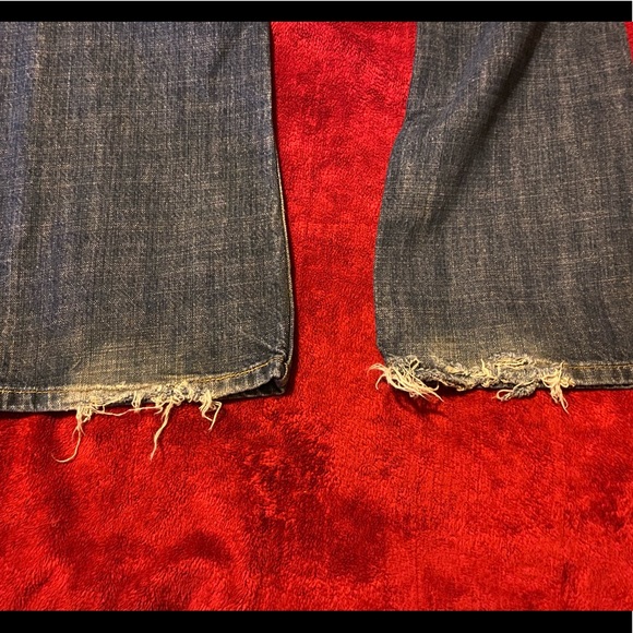 Levi Jeans - Picture 3 of 5